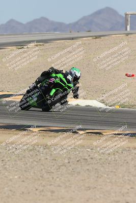 media/Oct-02-2025-Racers Edge (Thu) [[2c91cb6ab3]]/2-A Group/Session 5-Turn 12 (130pm)/